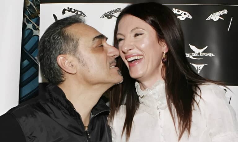 Κίλι Σφακιανάκη: Η ευγενική Αγγλίδα που λάτρεψε τον πρίγκιπα της νύχτας – Ο κεραυνοβόλος έρωτας που ξεκίνησε στην Κω και η μοιραία ασθένειά της