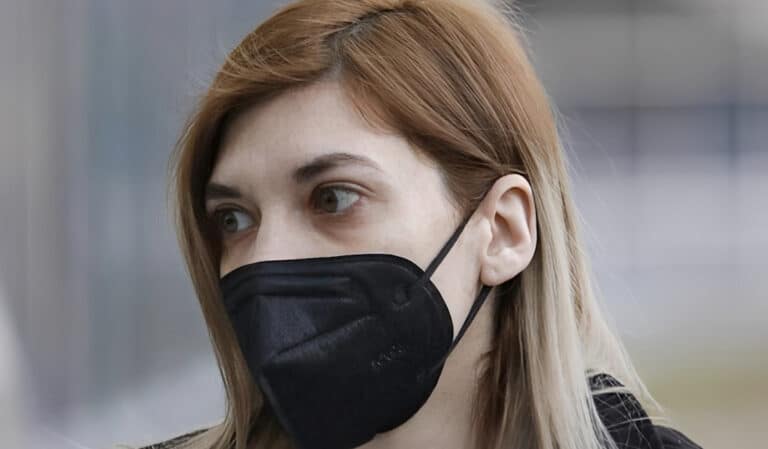 Εκτάκτως στο νοσοκομείο η Ρούλα Πισπιρίγκου – Επιδεινώθηκε η υγεία της