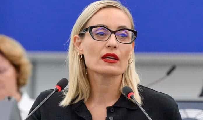 stigmiotypo othonis 2025 11 07 22.48.14 696x413 1