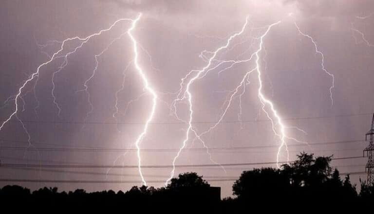 Αυτές είναι οι 9 περιοχές της Αττικής που θα χτυπηθούν τις επόμενες ώρες από την κακοκαιρία