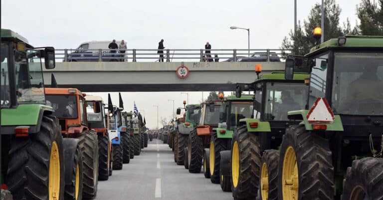 «Μπλόκο» αγροτών στο αεροδρόμιο της Αλεξανδρούπολης ενόψει της επίσκεψης Μητσοτάκη – «Ανεπιθύμητος ο πρωθυπουργός»