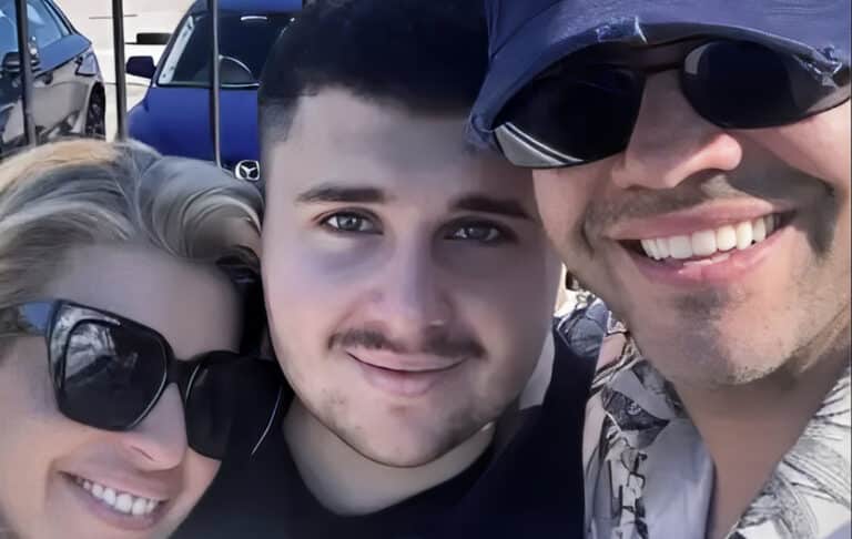 Γιώργος Τσαλίκης: Ο γιος του παρουσιάστηκε στο Πολεμικό Ναυτικό – «Και σε αυτό σου το βήμα δίπλα σου»