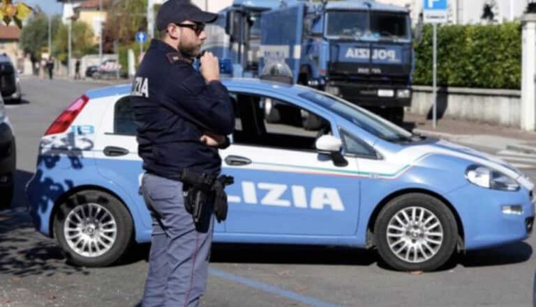 55χρονη σκότωσε τον 9χρονο γιο της – του έκοψε τον λαιμό με κουζινομάχαιρο