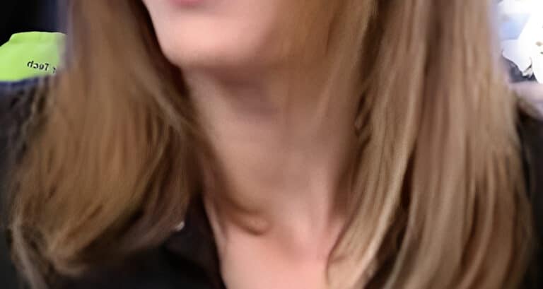 H γνωστή δημοσιογράφος που συνέλαβαν σε έλεγχο αλκοτέστ στην Αττική Οδό – «Θα σας τελειώσω» φώναζε στους αστυνομικούς