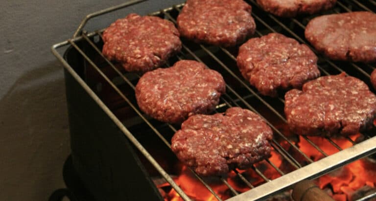 Πώς να μειώσουμε τις πιθανότητες εμφάνισης καρκίνου – Επιστήμονας του Χάρβαρντ προτείνει να «κόψουμε» 5 συνήθειες