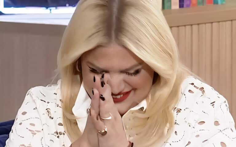 Λέτε να είναι φίλτρα; Η Μπάρκα πιο αδυνατισμένη από ποτέ