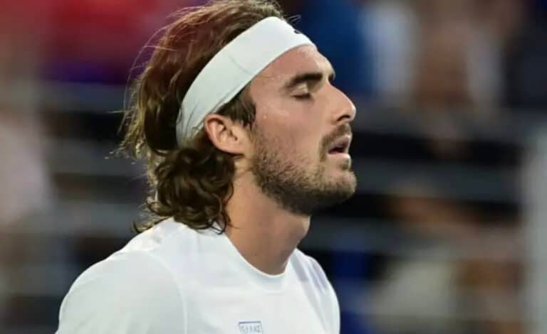 Ο Στέφανος Τσιτσιπάς έτρεχε με 210 στην Αττική Οδό – Αφαίρεση διπλώματος για 1 χρόνο και μεγάλο πρόστιμο