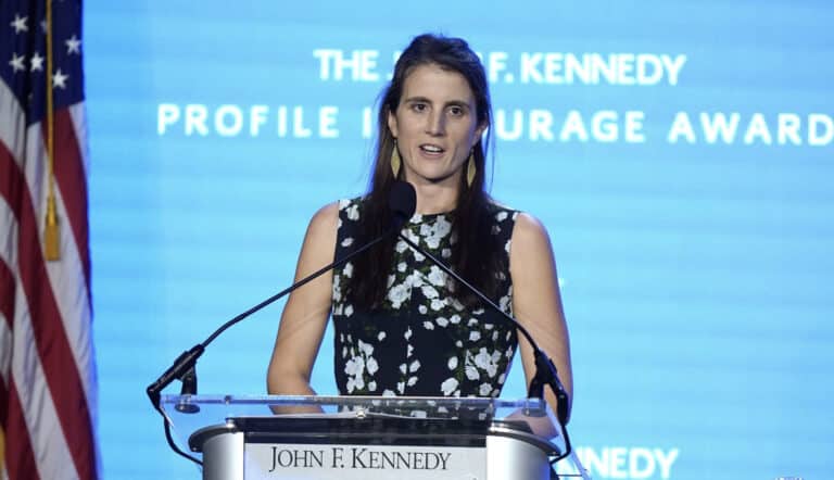 Η Τατιάνα Σλόσμπεργκ, εγγονή του Κένεντι, αποκάλυψε ότι διαγνώστηκε με καρκίνο σε τελικό στάδιο