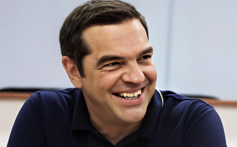 Τρισευτυχισμένος ο Αλέξης Τσίπρας – Γίνεται ζάμπλουτος εκατομμυριούχος