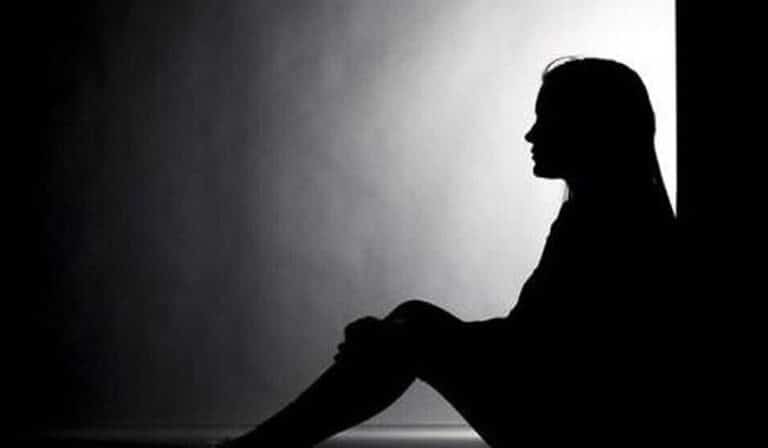 Αηδιαστικό περιστατικό με Ελληνίδα φοιτήτρια σε λεωφορείο! «Είναι ντροπή…» – Έβαλε το χέρι του και…