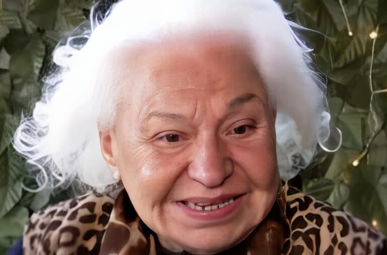 Αγνώριστη σήμερα στα 75 η γνωστή ηθοποιός του ελληνικού κινηματογράφου