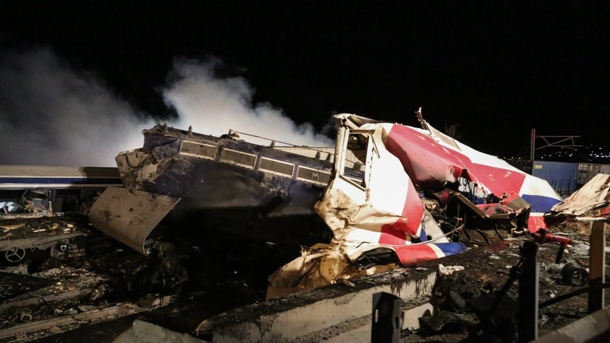 Στη Βουλή νέα ποινική δικογραφία για τα Τέμπη – Αφορά και τον Μητσοτάκη 1 tempi trena