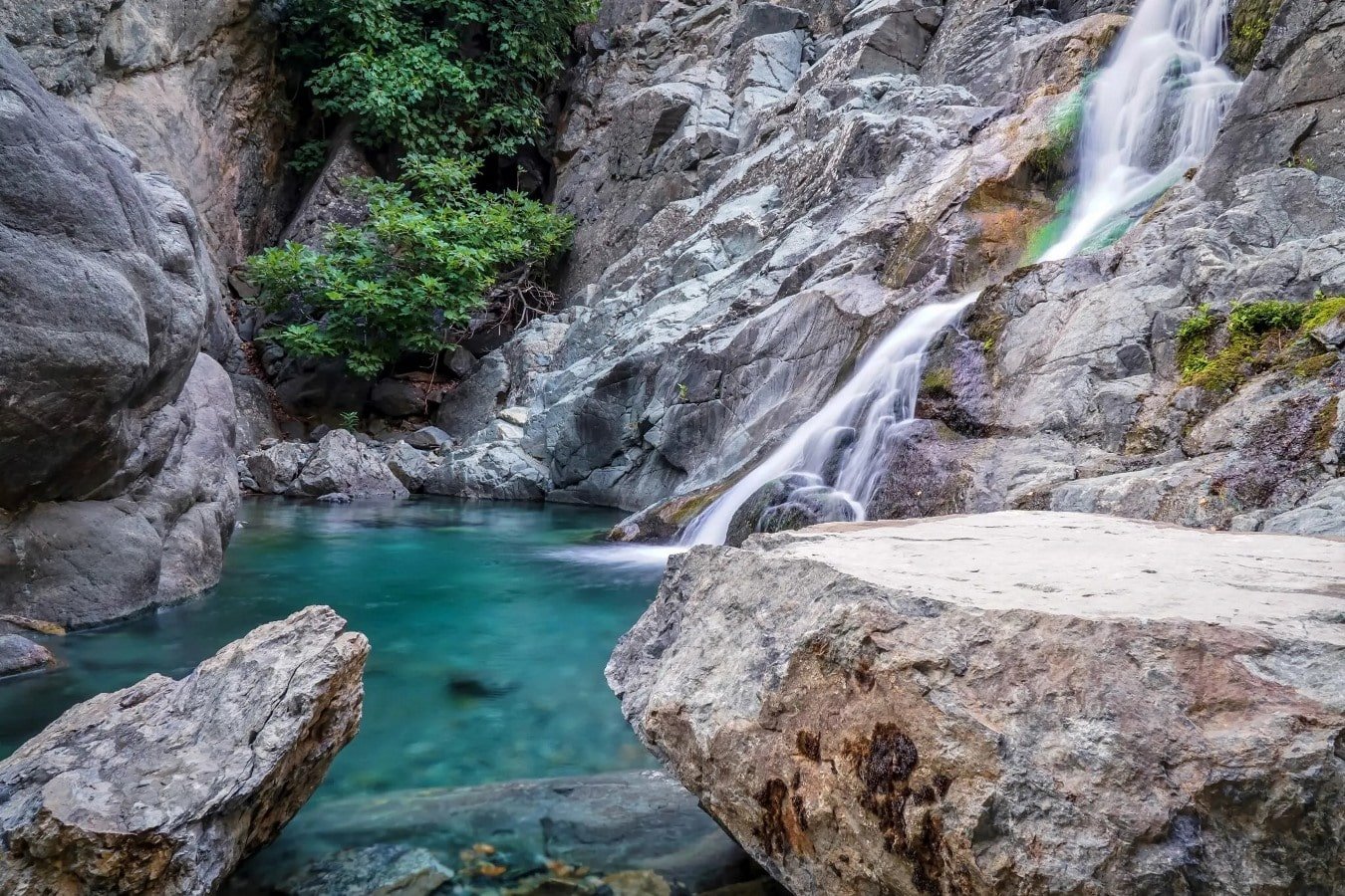 vathres natural pools samothraki shutterstock min