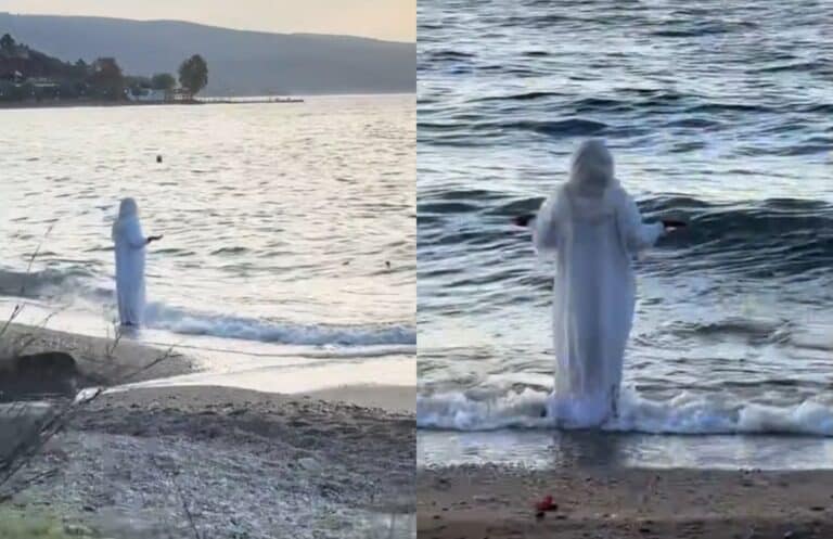 Παράξενο τελετουργικό σε παραλία του Βόλου: Βίντεο νεαρής κοπέλας κάνει τον γύρο του διαδικτύου