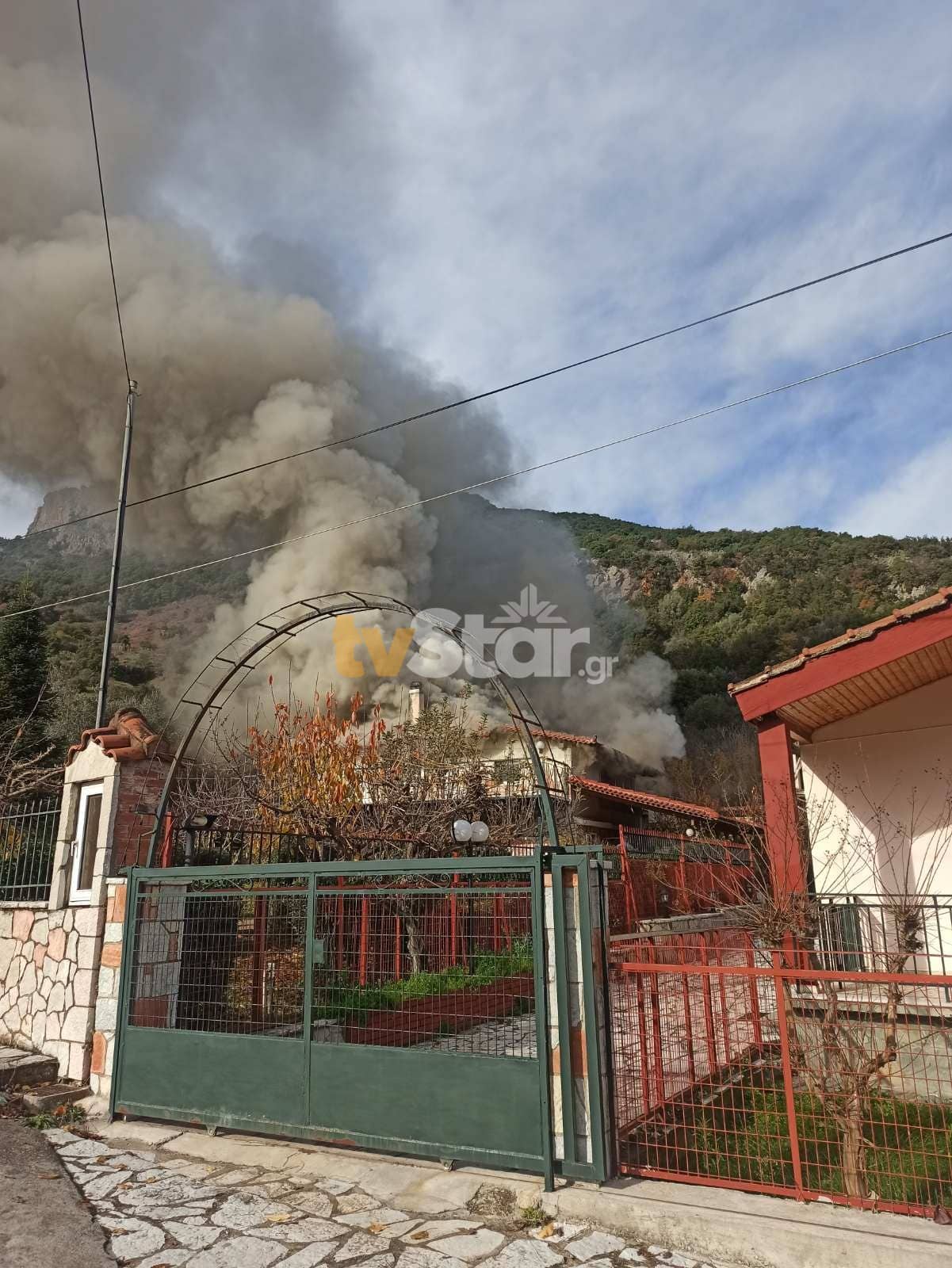 202512161205130381 1