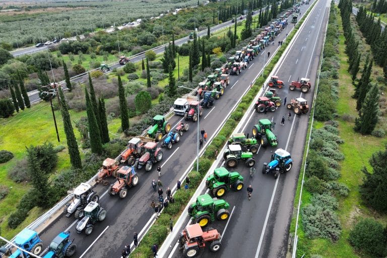 Ο Όμιλος JUMBO πήρε θέση για τα μπλόκα των αγροτών 2 4930843 768x512 1