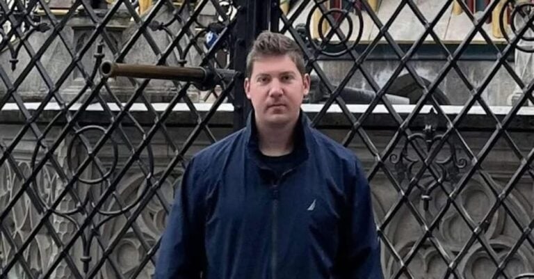 «Αγωνιούμε για το παιδί μας, όποιος γνωρίζει κάτι να ενημερώσει τις Αρχές»: Δραματική έκκληση από τον πατέρα του 33χρονου Αλέξη που αγνοείται