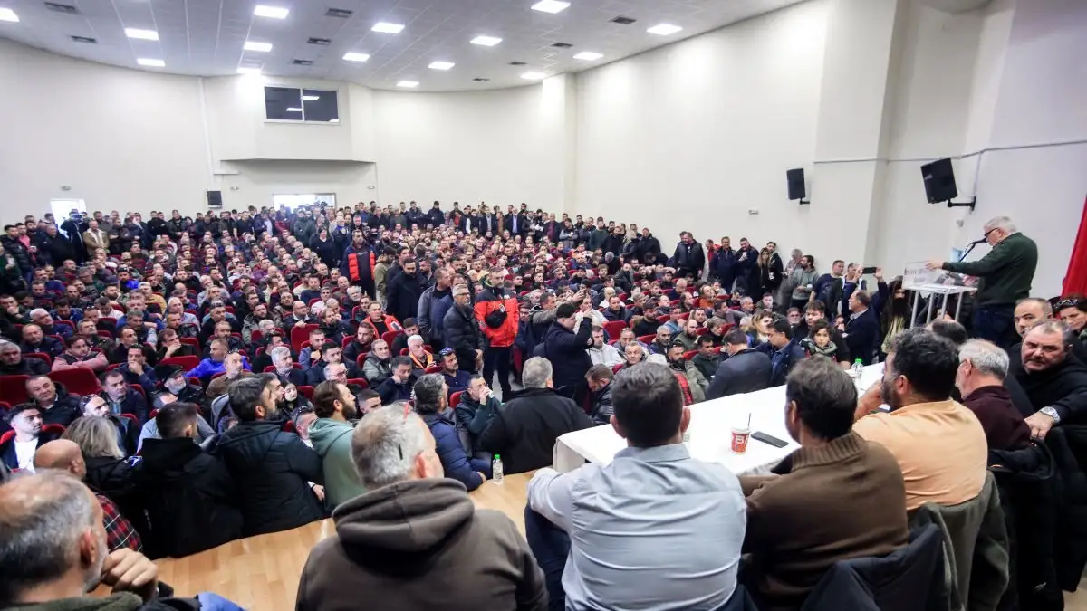 Δεν πάνε οι αγρότες στη συνάντηση της Δευτέρας στο Μαξίμου, σχεδιάζουν κλιμάκωση των μπλόκων, ετοιμάζουν λίστα με αιτήματα 2 agrotes syskepsinikaia3 1200x675 1