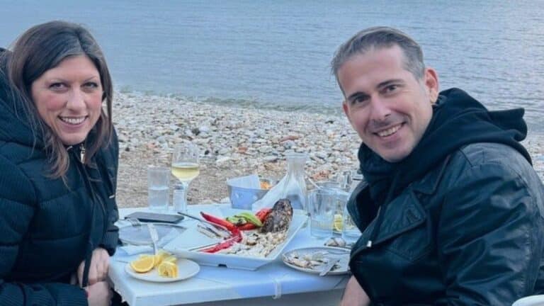 «Ανάσα δίπλα στη θάλασσα» για Ζωή Κωνσταντοπούλου και Διαμαντή Καραναστάση