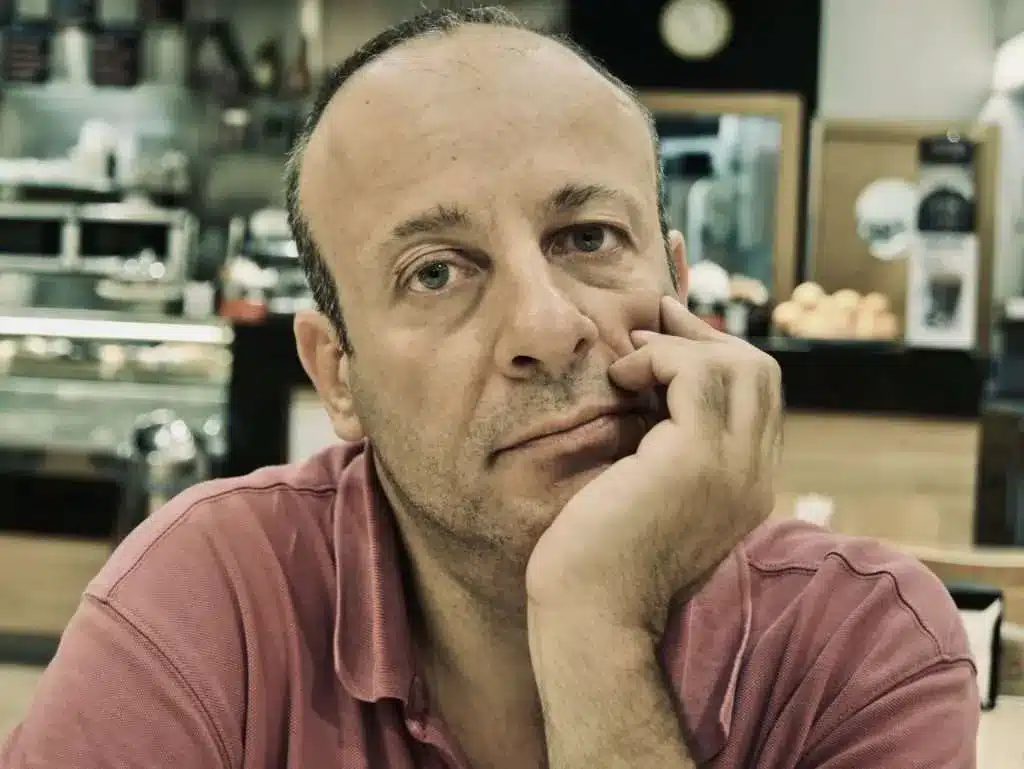 Γιάννης Λεοντάρης: Παραιτήθηκε ο Κοσμήτορας της σχολής Καλών Τεχνών του Πανεπιστημίου Πελοποννήσου για τις διαγραφές φοιτητών 1 dsc08549 1024x769 1