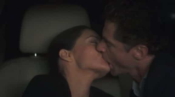 Μια νύχτα μόνο: Το φιλί Δημήτρη Λάλου και Μαριλίτας Λαμπροπούλου τρέλανε το πανελλήνιο – «Έχουν αληθινή ένωση» 1 g7q9jl