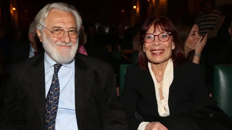 Γιάννης Σμαραγδής: «Ο Ελύτης, με τον οποίο είχαμε πολύ στενές σχέσεις, είχε ερωτευτεί την Ελένη»