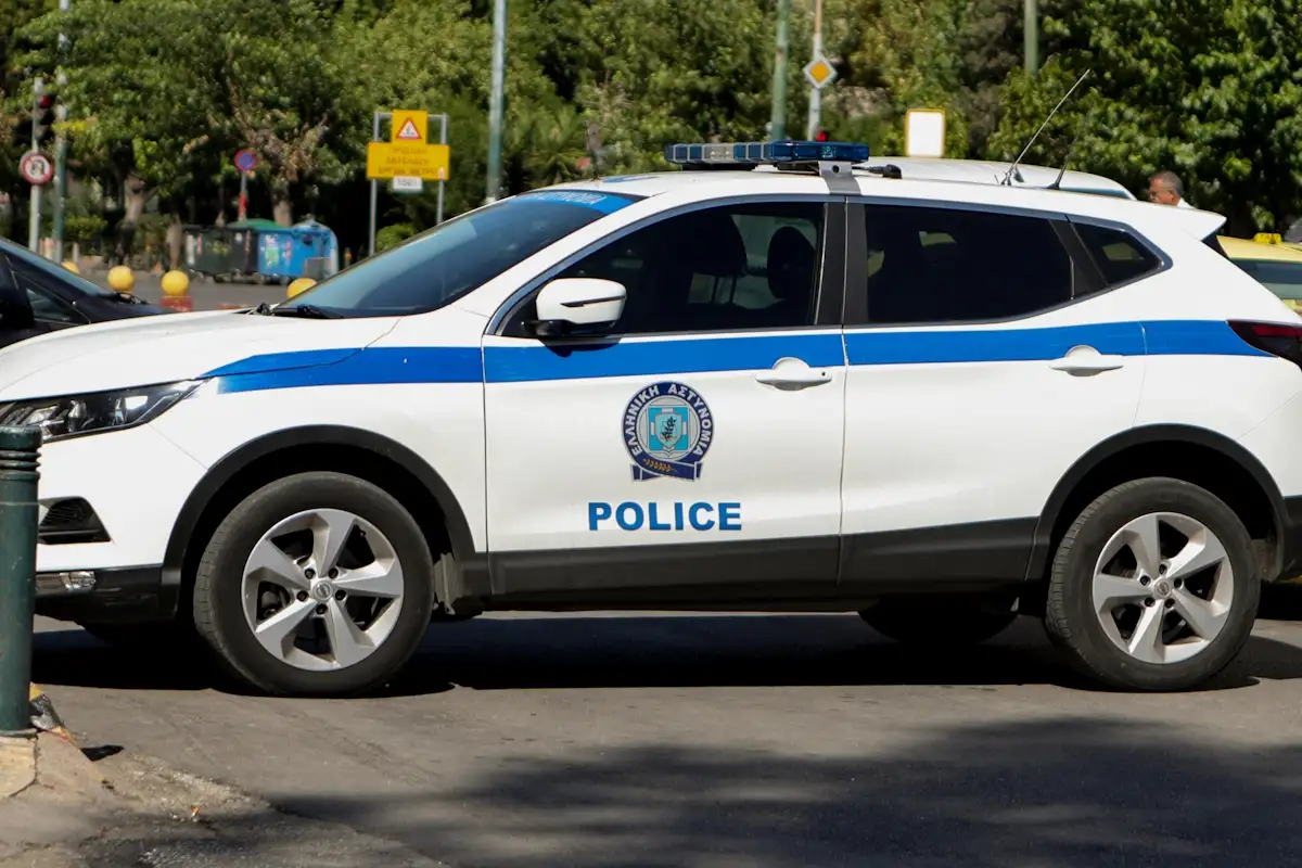 Ηλικιωμένες μητέρες προσπάθησαν να περάσουν ναρκωτικά στις φυλακές για να τα δώσουν στους γιούς τους 2 peripoliko 5