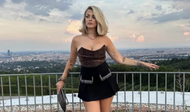 Φρίκη: 31χρονη καλλονή βρέθηκε νεκρή σε βαλίτσα,  τη στραγγάλισε ο πρώην σύντροφός της – «Κάποιος είναι στη σκάλα»