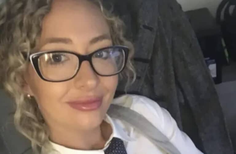 Σοκάρει τι έκανε επανειλημμένα 37χρονη δασκάλα στον 15χρονο μαθητή της