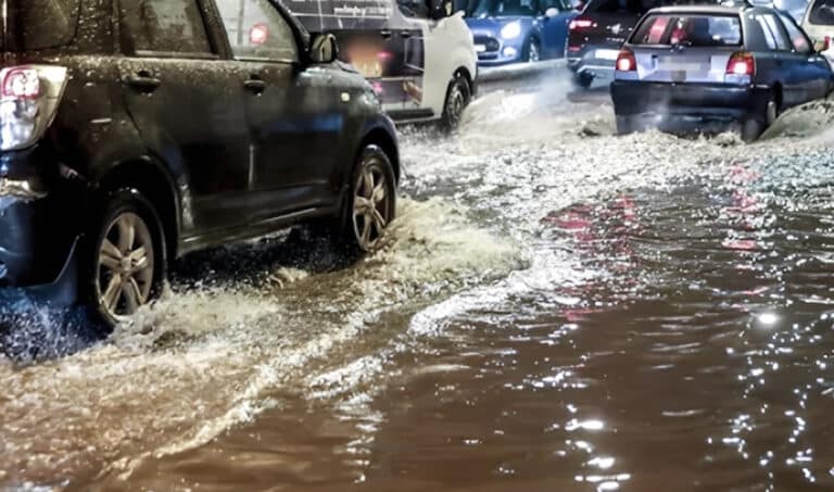 Σε ποια περιοχή έριξε το απόγευμα την περισσότερη βροχή στην Αθήνα