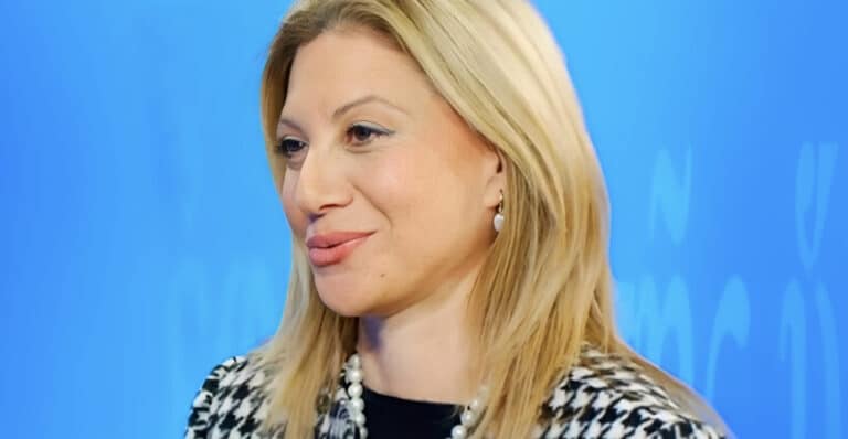 Καρυστιανού: «Ένα κίνημα πολιτών θα φέρει τη λύση στην Ελλάδα, δεν ξέρω αν θα βγω μπροστά – Δεν θα συνεργαστούμε με κανέναν από το υπάρχον σύστημα»