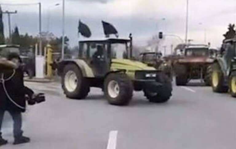 Θεσσαλονίκη: «Πάτα τον τον π@@στη!» – Αδιανόητο περιστατικό μεταξύ αγροτών και πεζών αστυνομικών