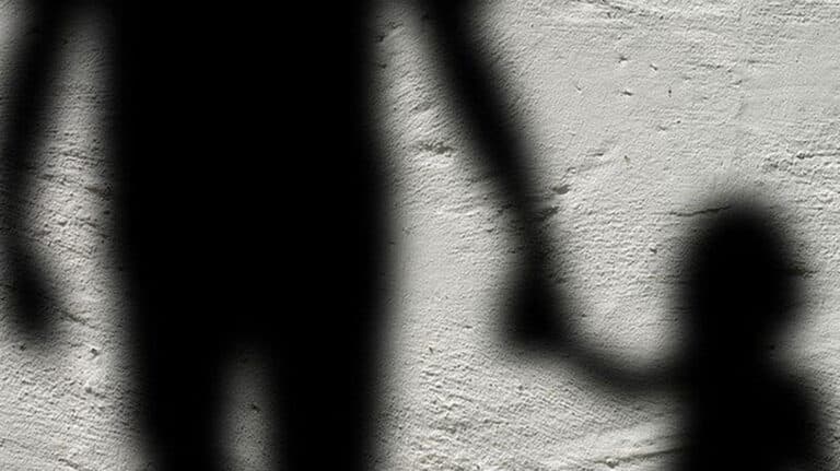 Άνω Λιόσια: Σοκαριστικό περιστατικό! Πήρε τη 2χρονη ανιψιά του και την κλείδωσε στο αμάξι