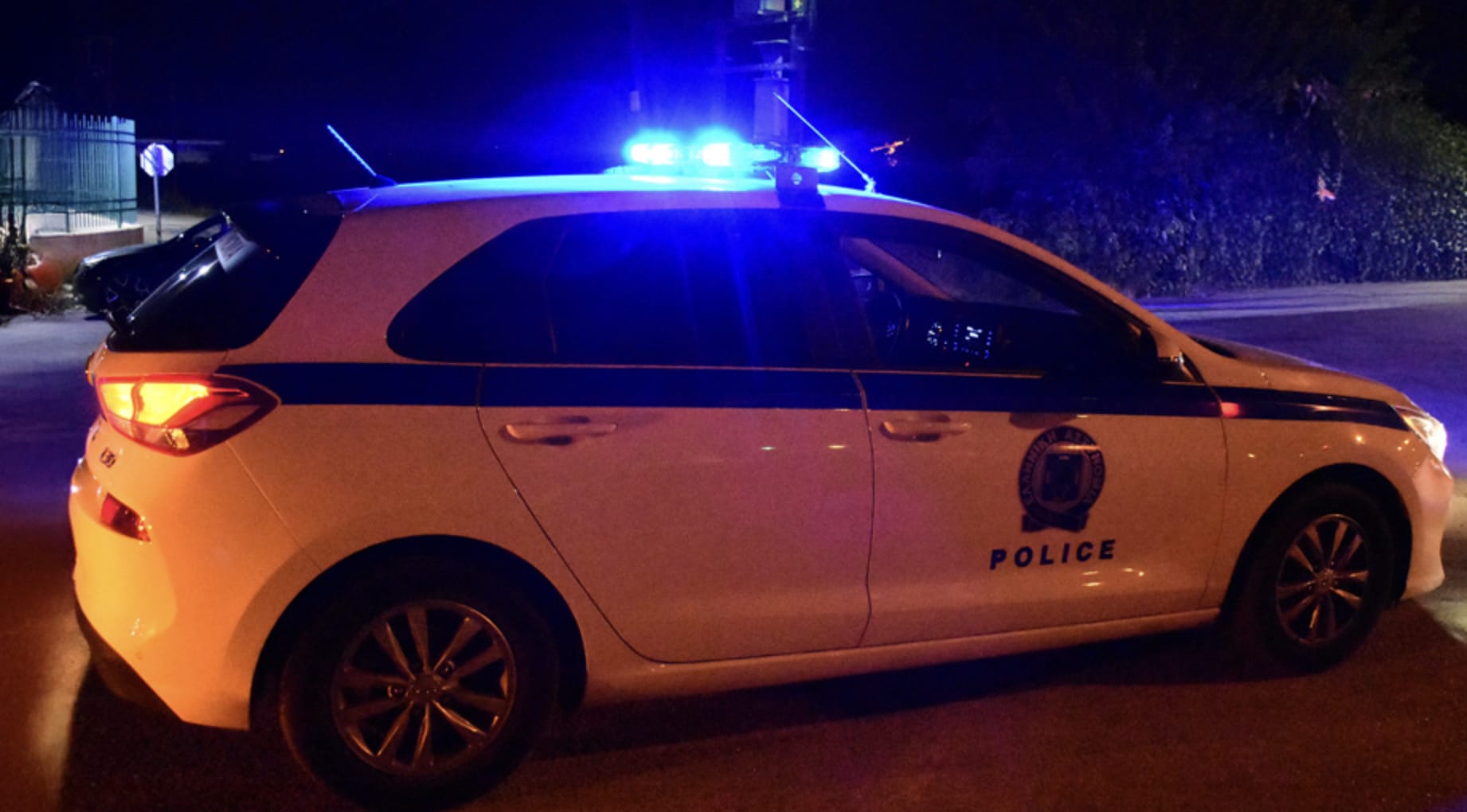 Καματερό: Άνδρας κυνηγούσε μαθήτριες με μαχαίρι για 20 ολόκληρα λεπτά – Συνελήφθη από την αστυνομία 2 stigmiotypo othonis 2025 12 09 00.49.21