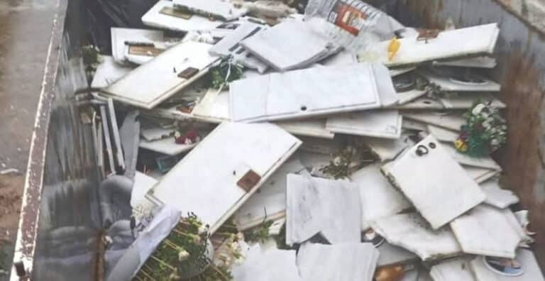 Εικόνες σοκ σε ελληνικό νεκροταφείο: Πέταξαν στα σκουπίδια φωτογραφίες από οστεοφυλάκια