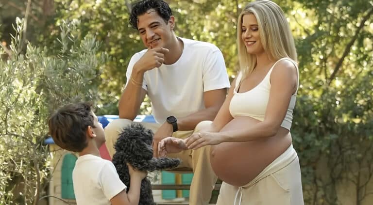 Δήμος Αναστασιάδης για Τζένη Θεωνά: «Η δεύτερη εγκυμοσύνη ήταν σοκαριστική γιατί ο γιατρός μας είχε πει ότι απαγορεύεται»