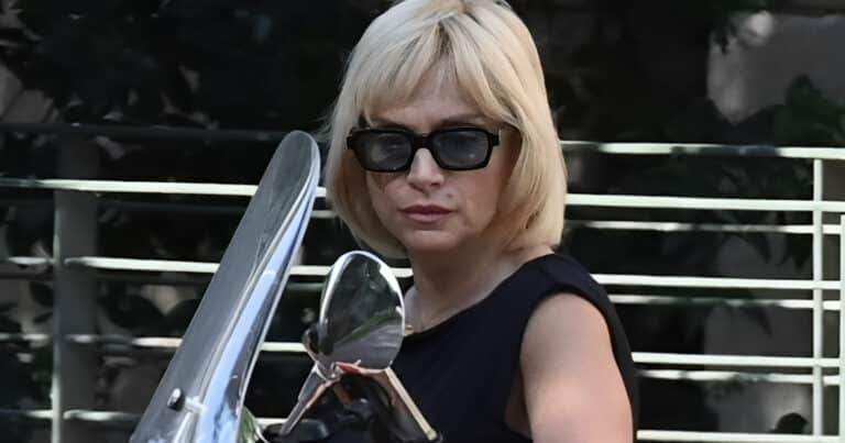 «Ο νόμος είναι νόμος και ισχύει για όλους» λέει η Ζουγανέλη που βρέθηκε να οδηγεί μηχανάκι έχοντας καταναλώσει αλκοόλ