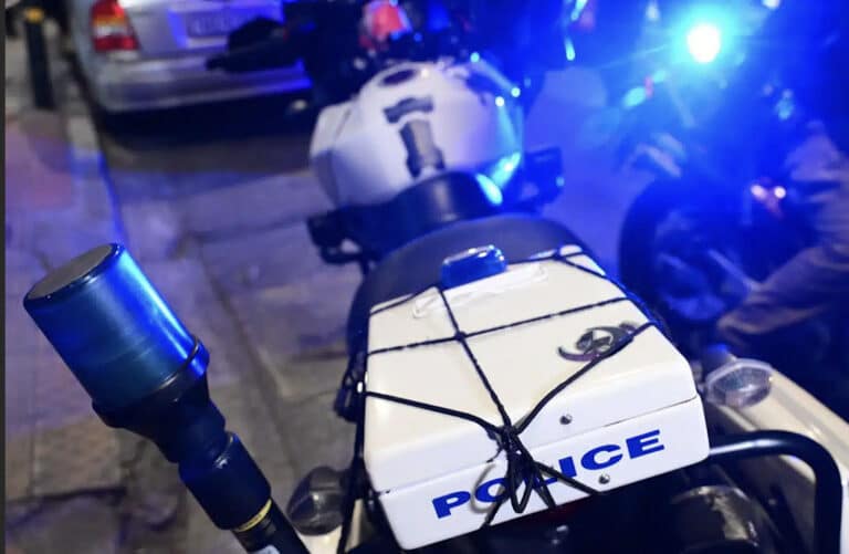 Αστυνομικοί τσάκωσαν 35χρονο αλλοδαπό στην Αθήνα – Είχε στραγγαλίσει μέχρι θανάτου γυναίκα στη Δανία