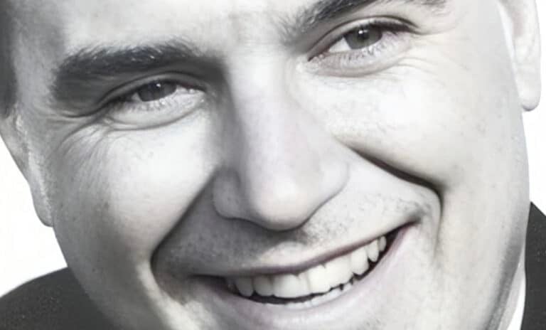 Πέθανε από ανακοπή καρδιάς στο νοσοκομείο μετά από επέμβαση στο πόδι του ο πολύ γνωστός Έλληνας ηθοποιός