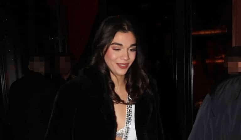 Η Μελίνα Νικολαΐδη στην πρεμιέρα της Δέσποινας Βανδή – Η αποκαλυπτική εμφάνιση