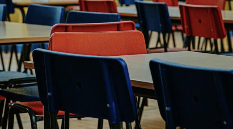 Νέο επικίνδυνο «challenge» στη χώρα μας: 9χρονος χορήγησε φαρμακευτικό σκεύασμα σε συμμαθητή του