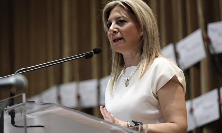 Ποιοι φοβούνται τη Μαρία Καρυστιανού – Τι λένε οι πρόσφατες δημοσκοπήσεις