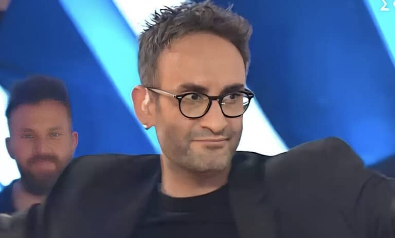 The Voice: O Κωνσταντίνος Κωμοδρόμος από την ομάδα της Έλενας Παπαρίζου αναδείχθηκε ο μεγάλος νικητής