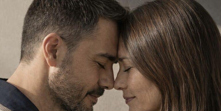 Auτά είναι τα ζώδια που ταιριάζουν απόλuτα μεταξύ τους