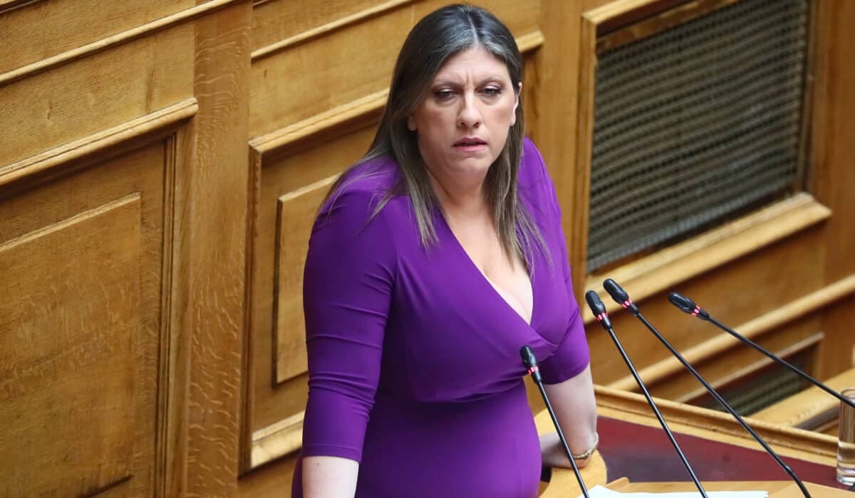 zoi konstantopoyloy 1 1200x700 1