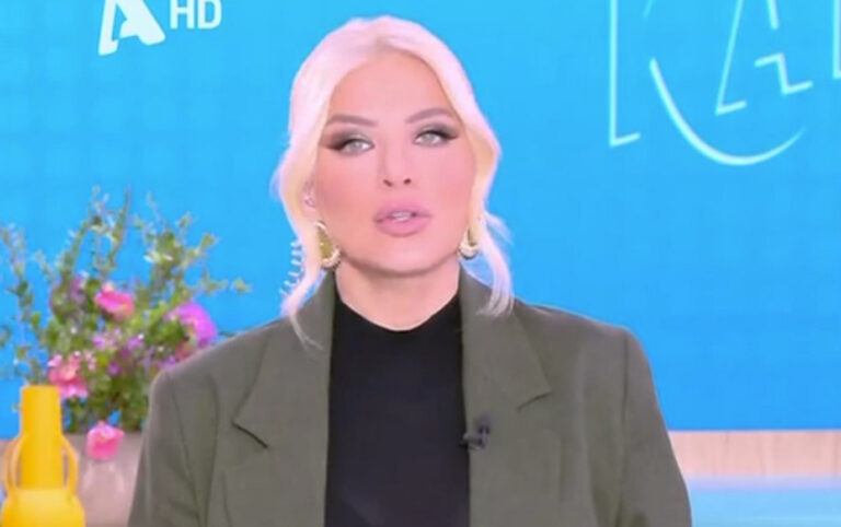 Πανικός στην εκπομπή για τη Καινούργιου: Πήρε τηλέφωνο τον γιατρό της – «Πονάω, δυσκολεύομαι πάρα πολύ!»