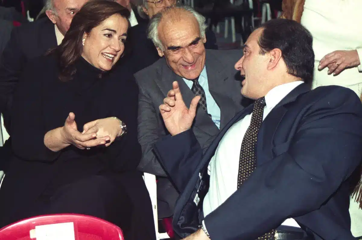 260116231415 papadoggonas2