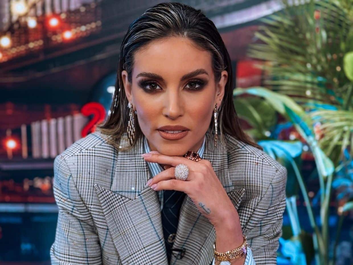 522160e3 athina oikonomakou