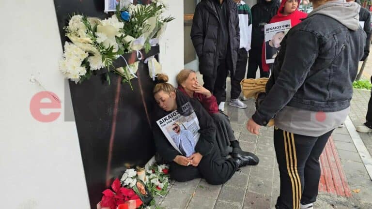 Οργή και δάκρυα για τον 30χρονο Κώστα Μπασιλάρη – Απολογούνται οι τέσσερις κατηγορούμενοι