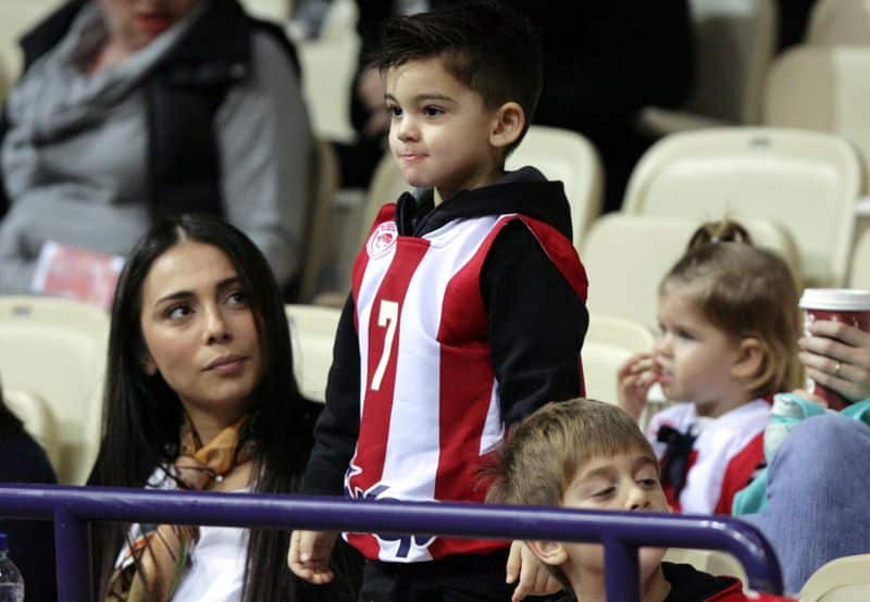 a0bc01b3 f190 46db 98ab c2176f775138